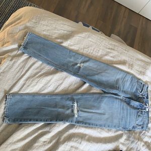 Re/Done new 70’s straight, mid/high waist size 26